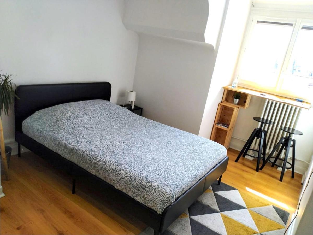 Studio Republique Centre Netflix Inclus Orleans Bagian luar foto